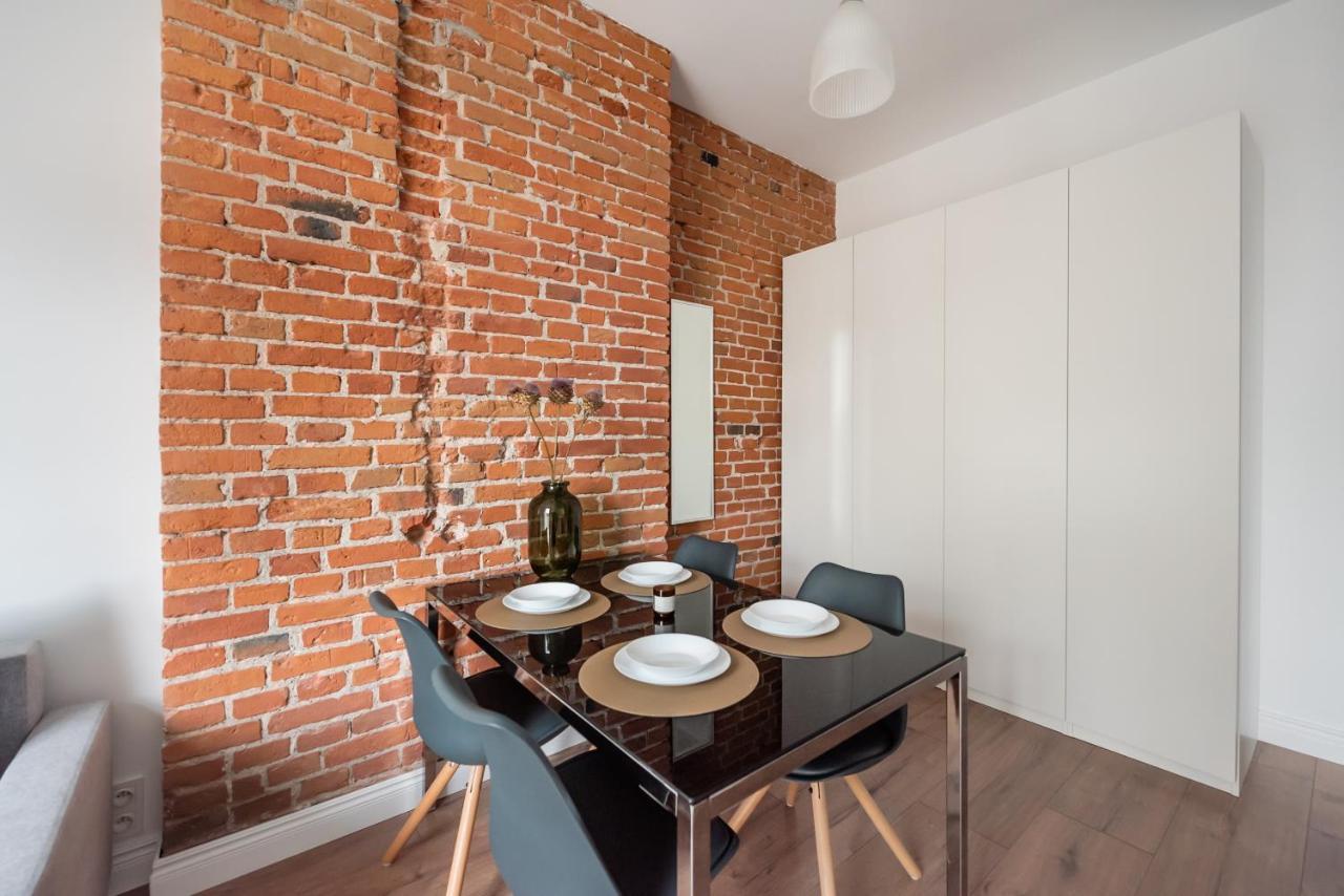East Warsaw Modern Apartment ภายนอก รูปภาพ